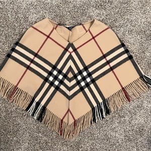 Burberry wool poncho